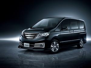 Nissan Serena Rider Black Line by Autech '2011